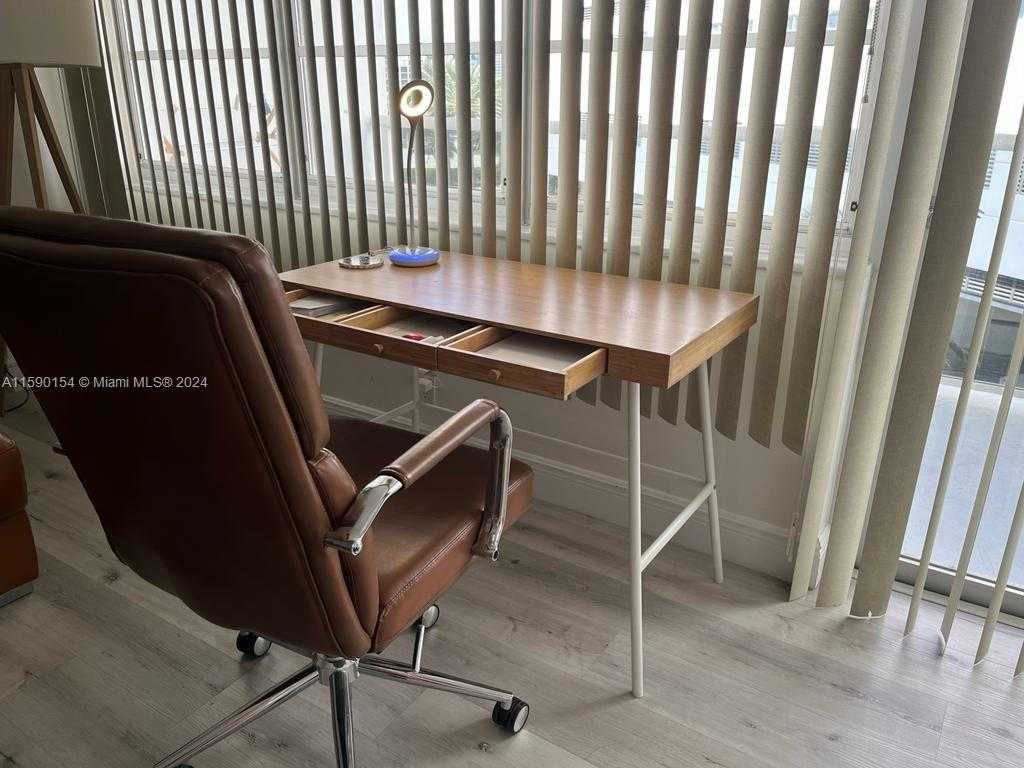 Small Image of 3725 SOUTH OCEAN DR #515, Hollywood Number 5