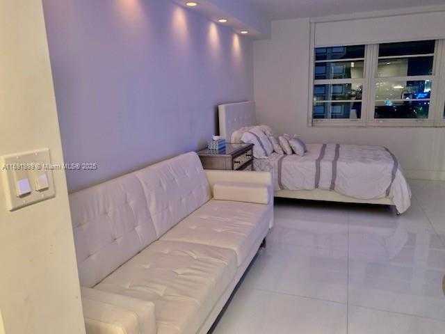 Small Image of 100 LINCOLN RD #711, Miami Beach Number 17