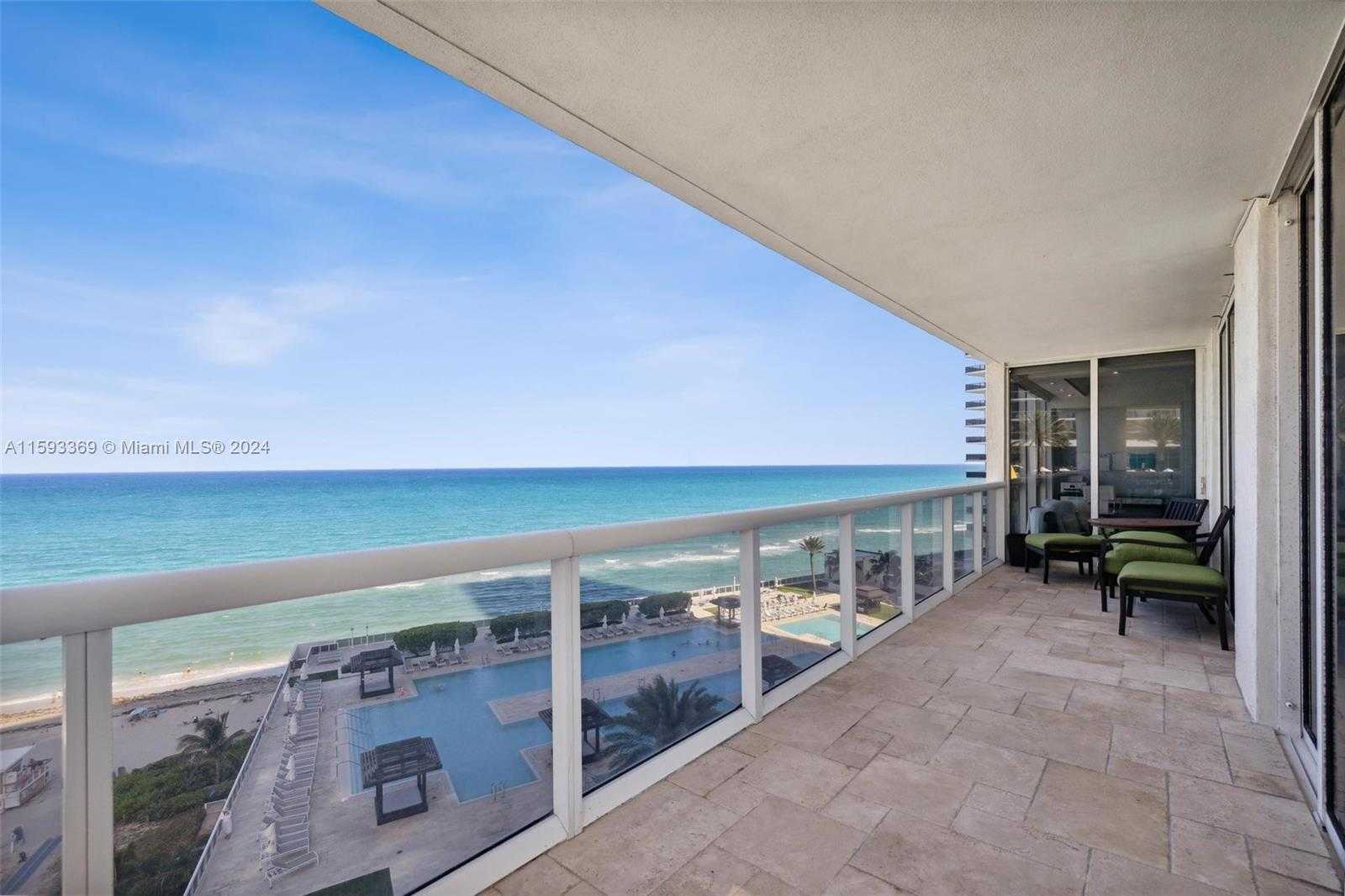 Small Image of 1800 SOUTH OCEAN DR #1401, Hallandale Beach Number 11