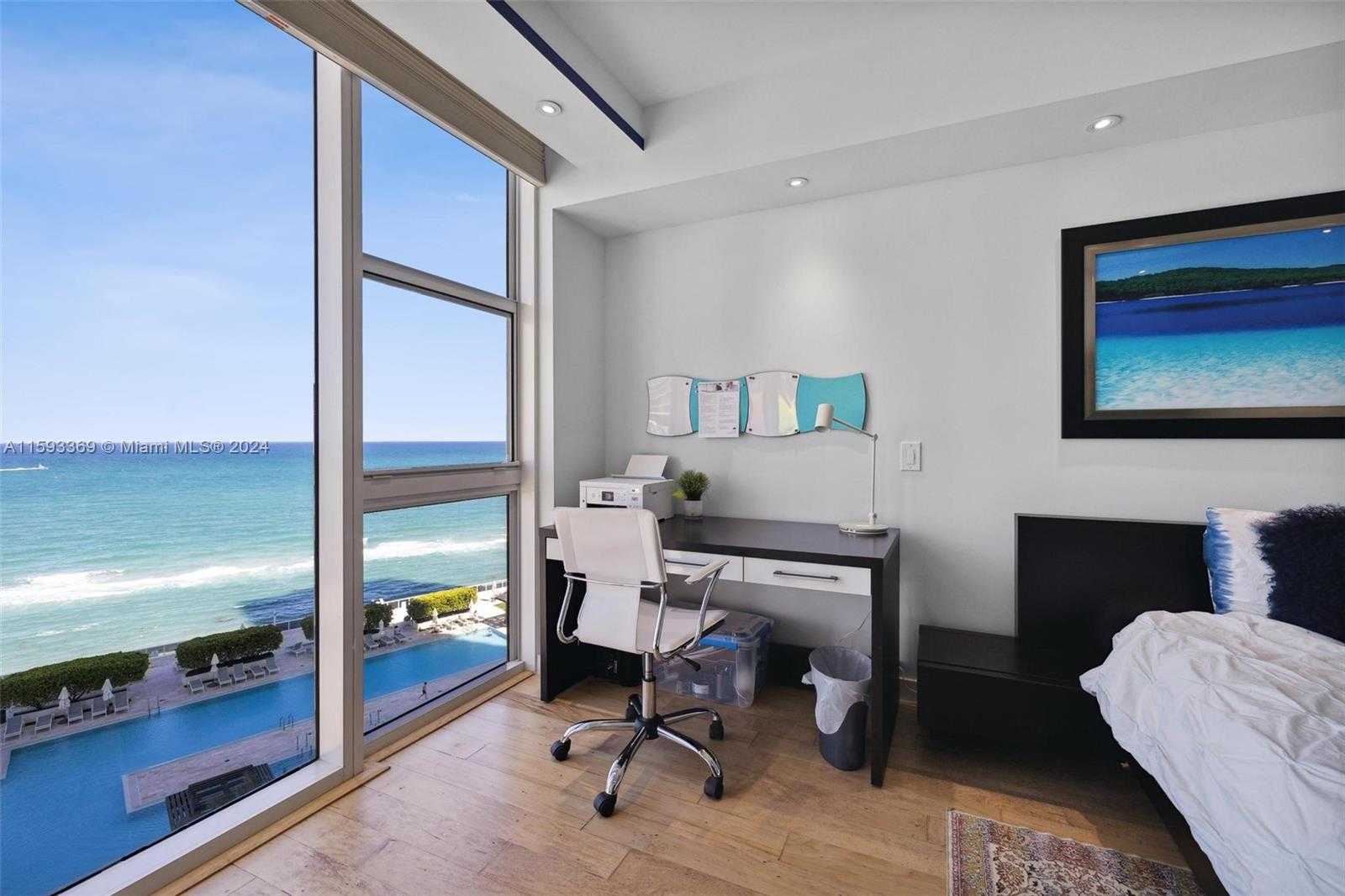 Small Image of 1800 SOUTH OCEAN DR #1401, Hallandale Beach Number 12