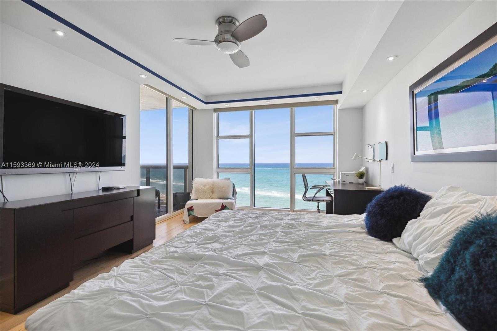 Small Image of 1800 SOUTH OCEAN DR #1401, Hallandale Beach Number 15