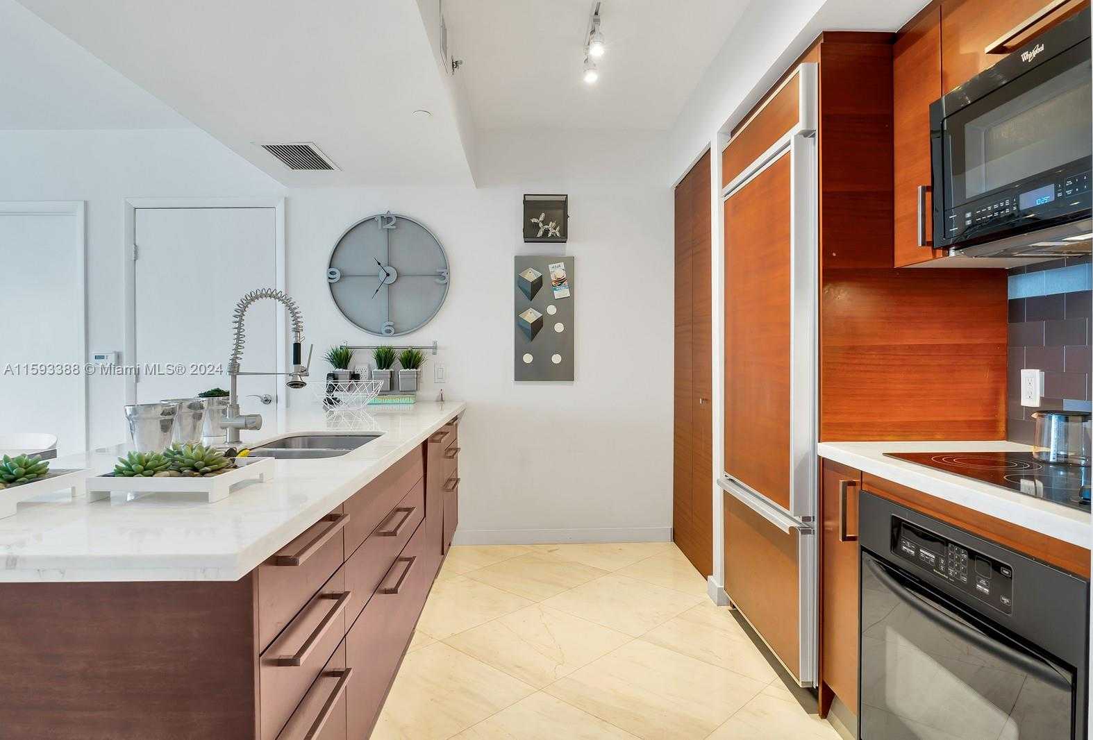 Small Image of 1830 SOUTH OCEAN DR #3410, Hallandale Beach Number 5