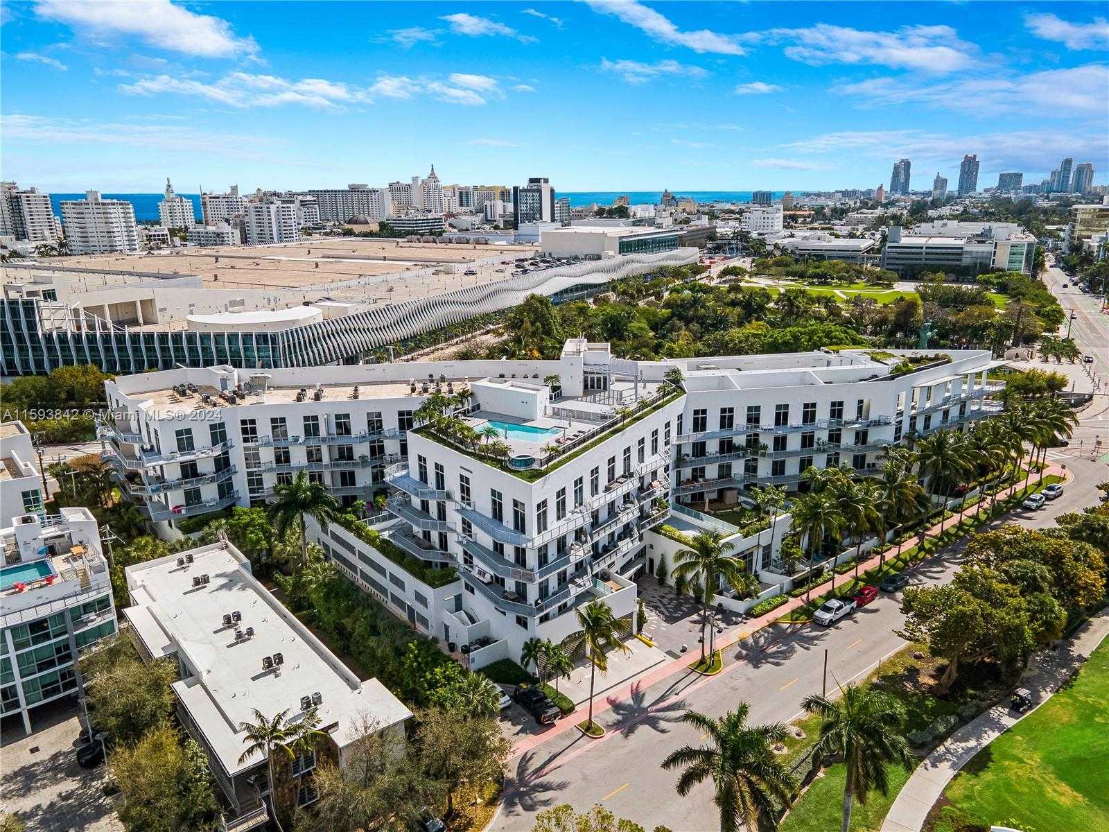 Small Image of 2001 MERIDIAN AVE #516, Miami Beach Number 23