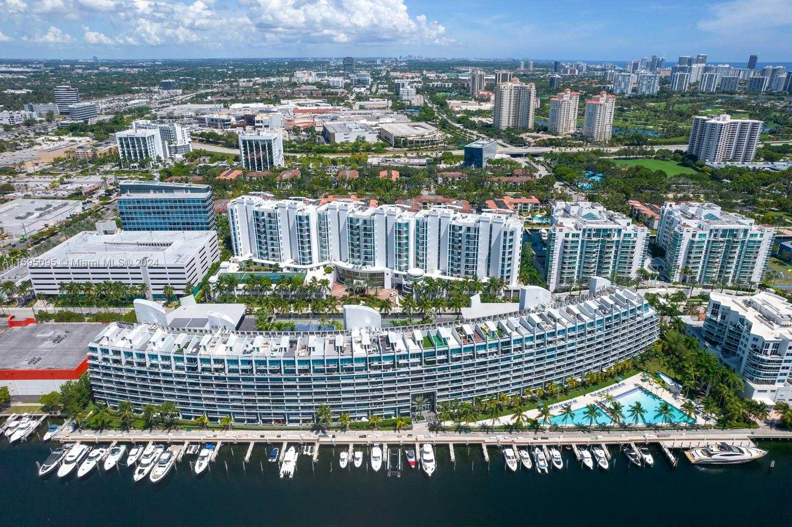 Small Image of Aventura Number 46