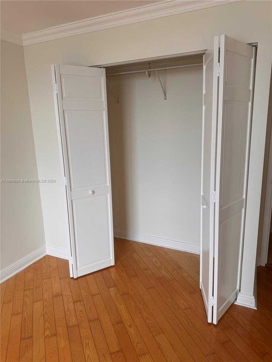 Small Image of 230 174TH ST #1602, Sunny Isles Beach Number 13