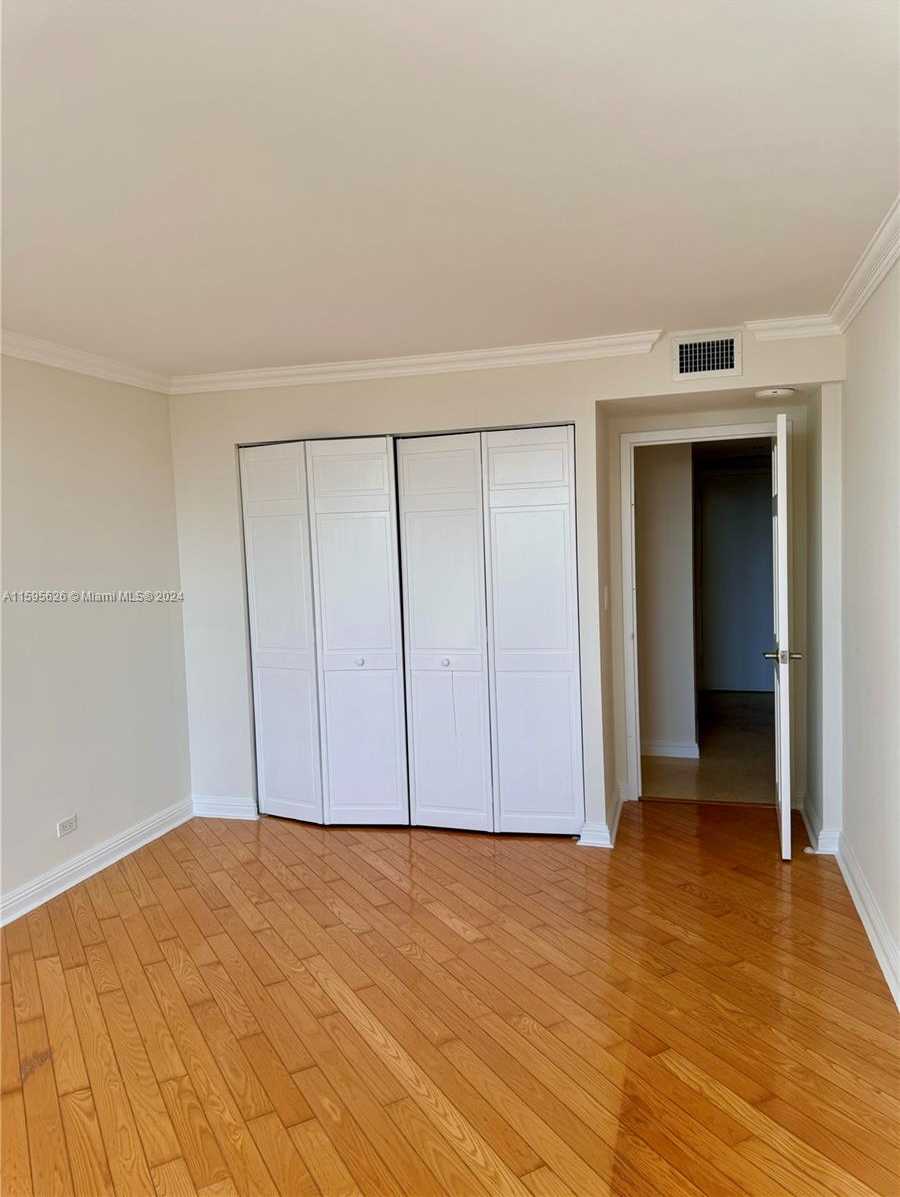 Small Image of 230 174TH ST #1602, Sunny Isles Beach Number 14