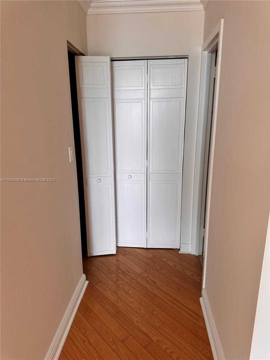 Small Image of 230 174TH ST #1602, Sunny Isles Beach Number 15