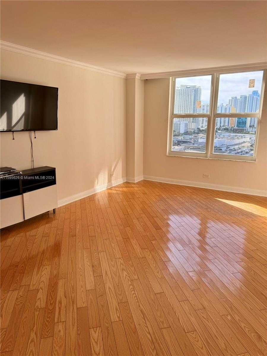 Small Image of 230 174TH ST #1602, Sunny Isles Beach Number 20