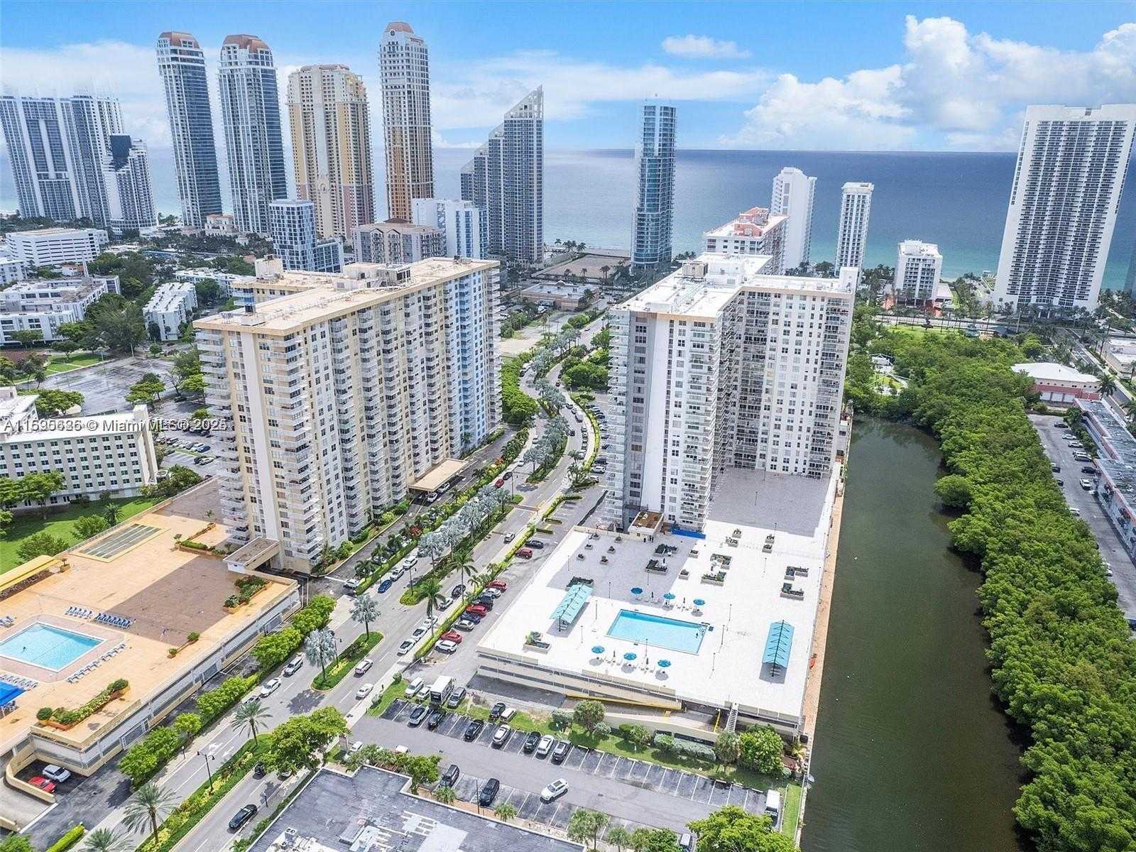 Small Image of 230 174TH ST #1602, Sunny Isles Beach Number 34