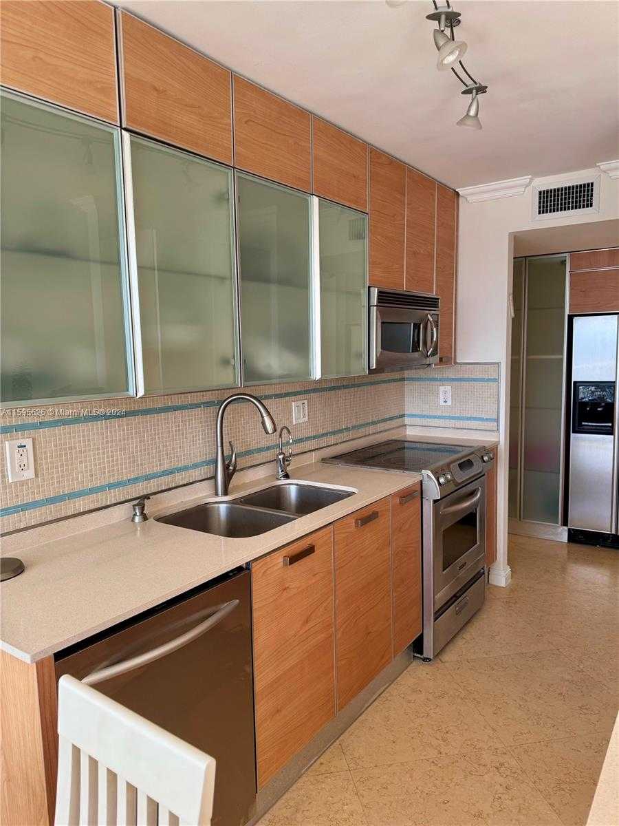 Small Image of 230 174TH ST #1602, Sunny Isles Beach Number 7