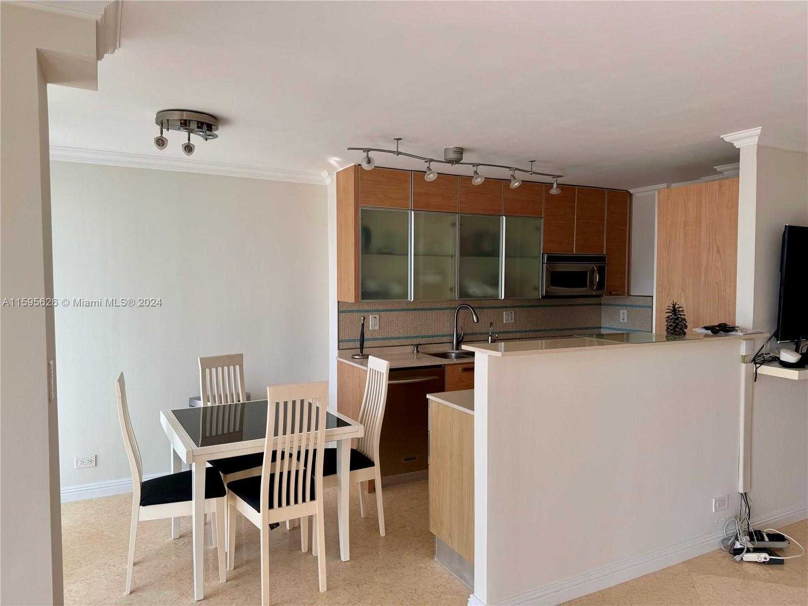Small Image of 230 174TH ST #1602, Sunny Isles Beach Number 9