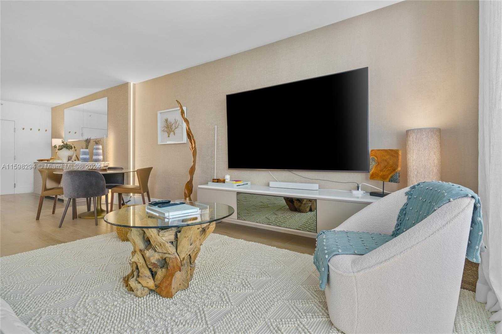 Small Image of 2301 COLLINS AVE #407, Miami Beach Number 19