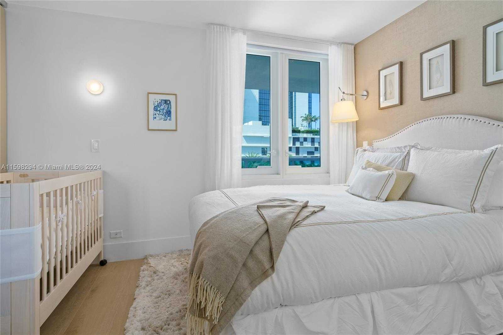 Small Image of 2301 COLLINS AVE #407, Miami Beach Number 21
