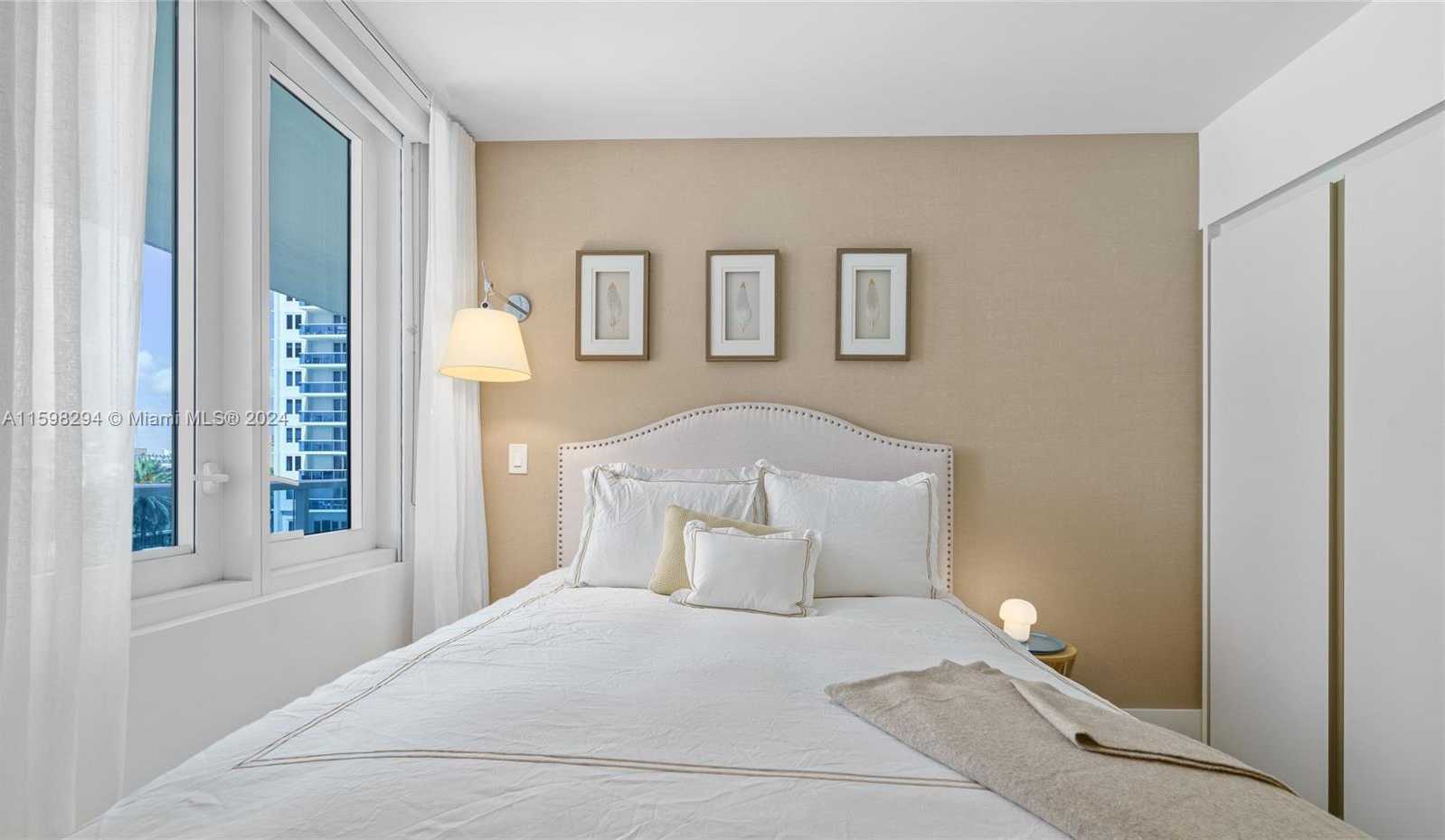 Small Image of 2301 COLLINS AVE #407, Miami Beach Number 25