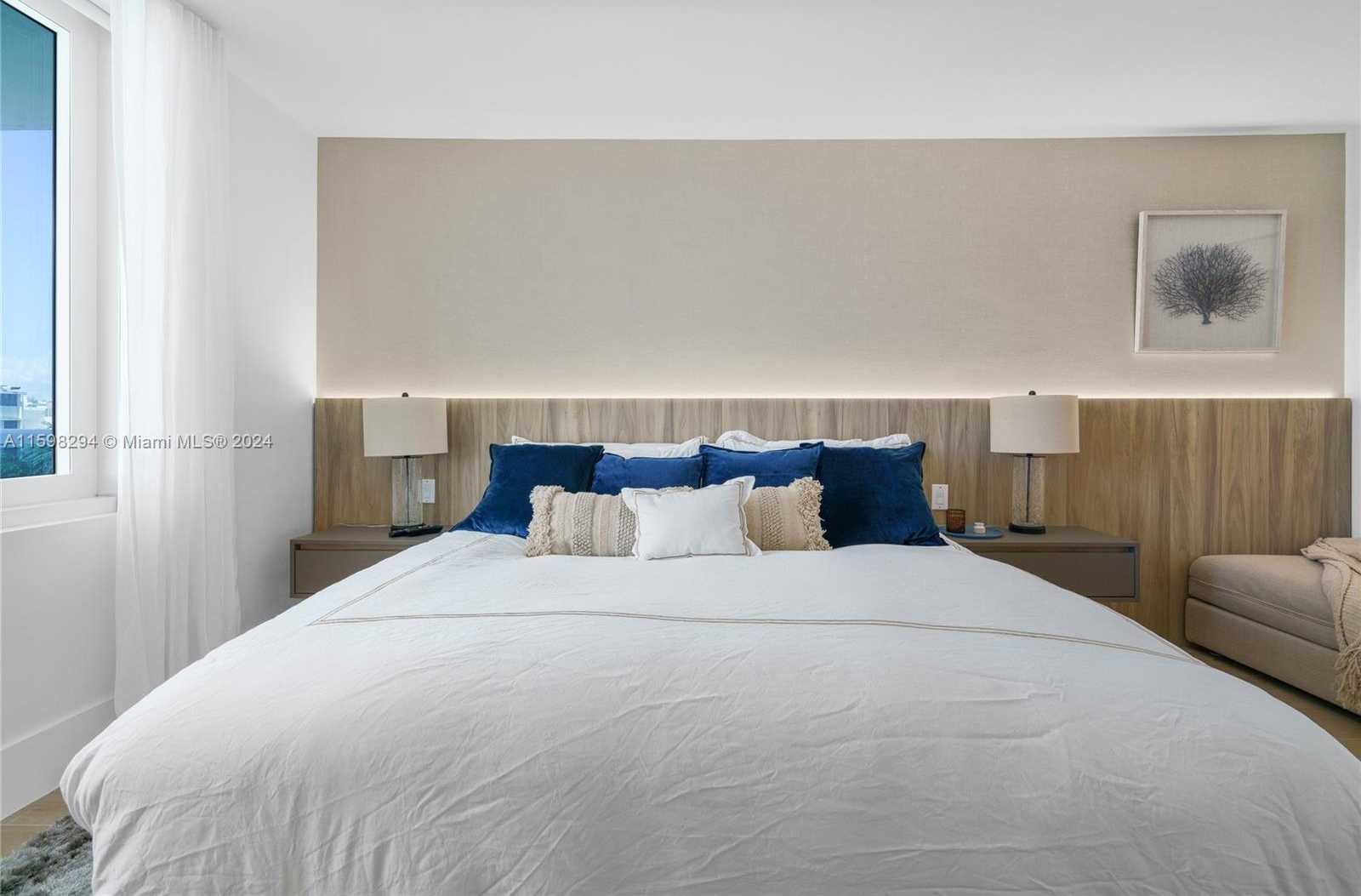 Small Image of 2301 COLLINS AVE #407, Miami Beach Number 31