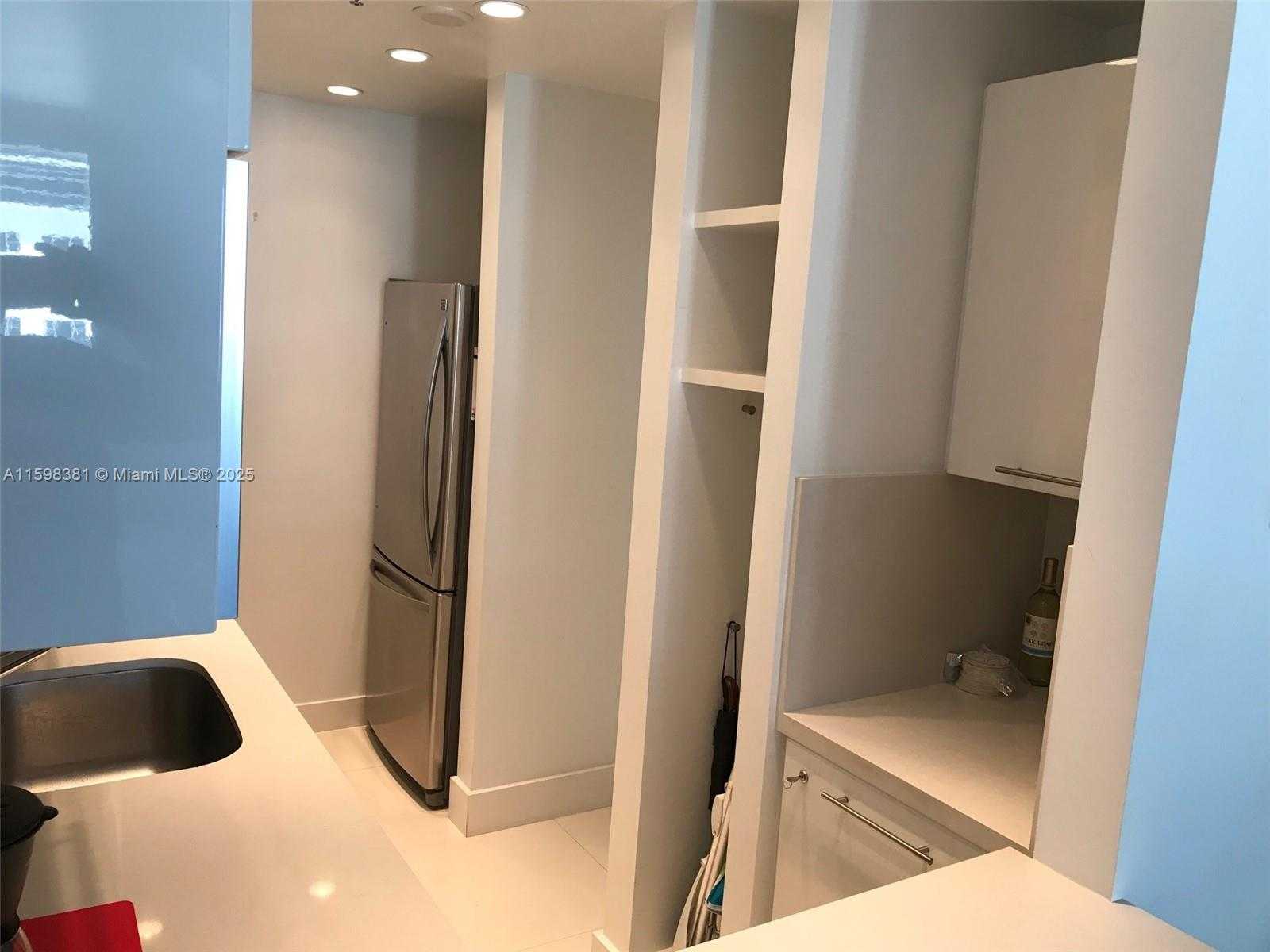 Small Image of 100 LINCOLN RD #808, Miami Beach Number 10
