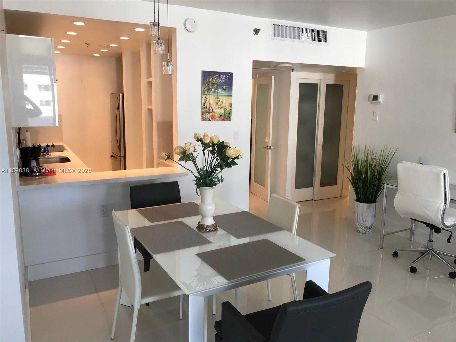 Small Image of 100 LINCOLN RD #808, Miami Beach Number 11