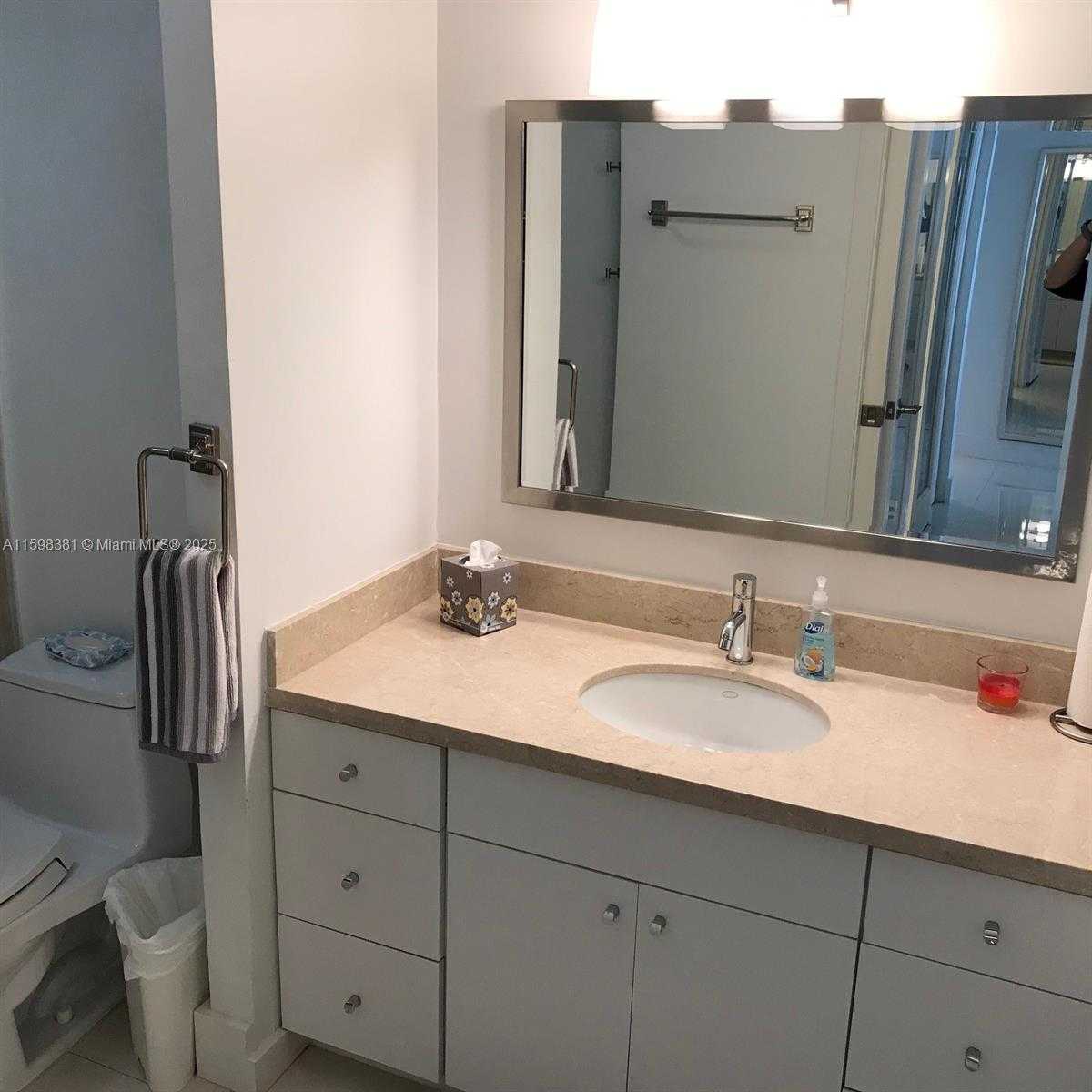 Small Image of 100 LINCOLN RD #808, Miami Beach Number 16