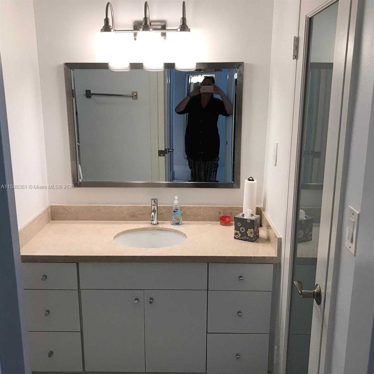 Small Image of 100 LINCOLN RD #808, Miami Beach Number 20