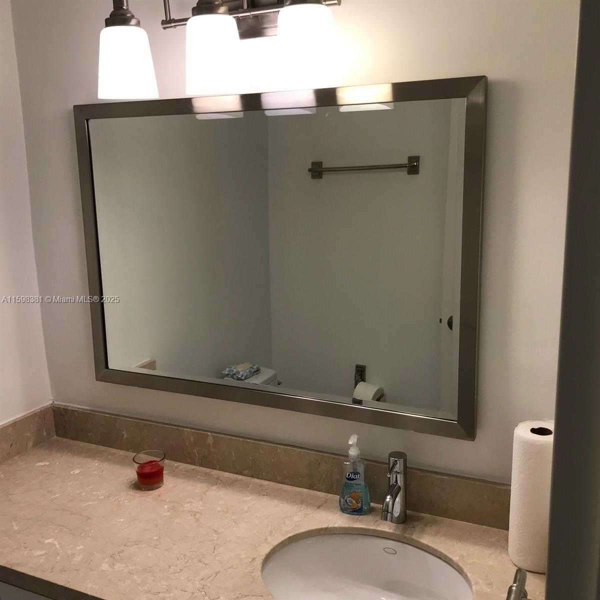 Small Image of 100 LINCOLN RD #808, Miami Beach Number 22