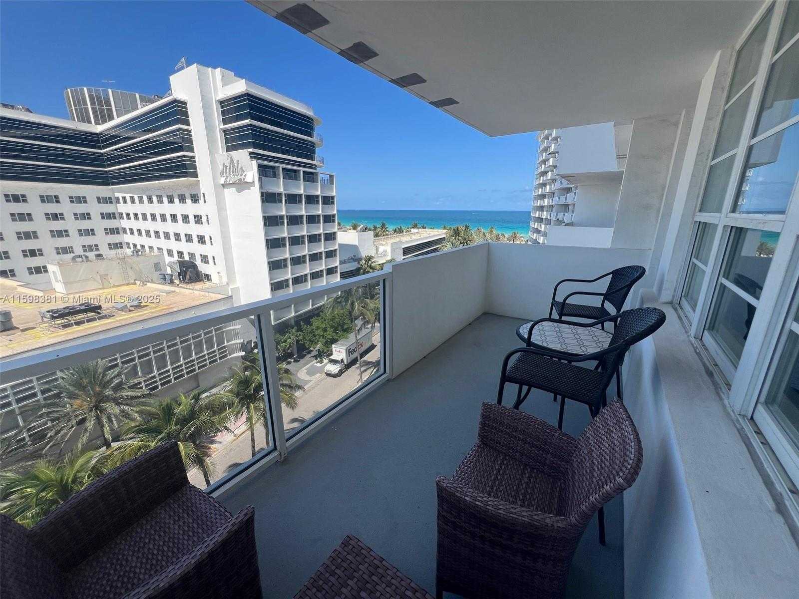 Small Image of 100 LINCOLN RD #808, Miami Beach Number 3