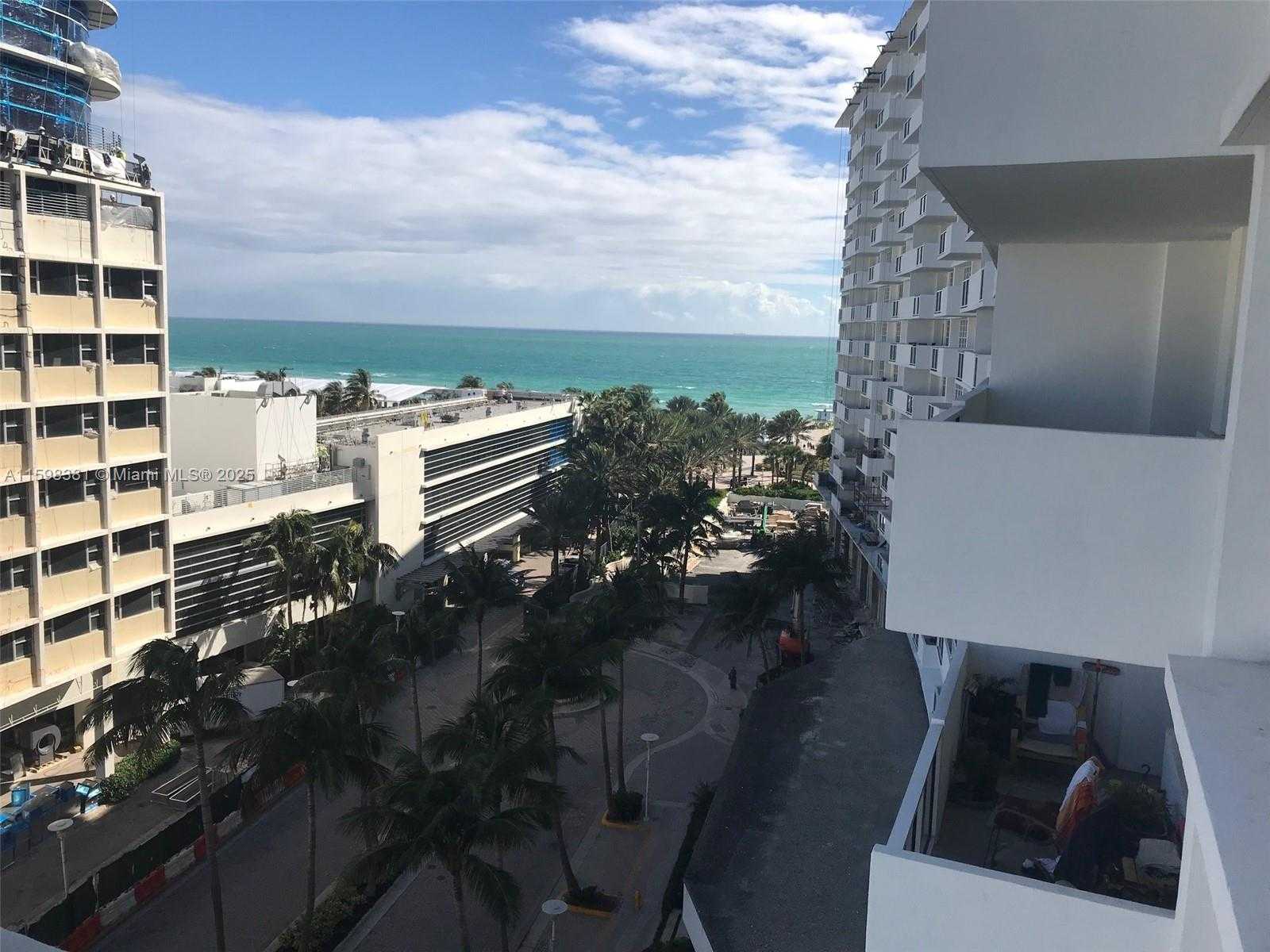 Small Image of 100 LINCOLN RD #808, Miami Beach Number 4