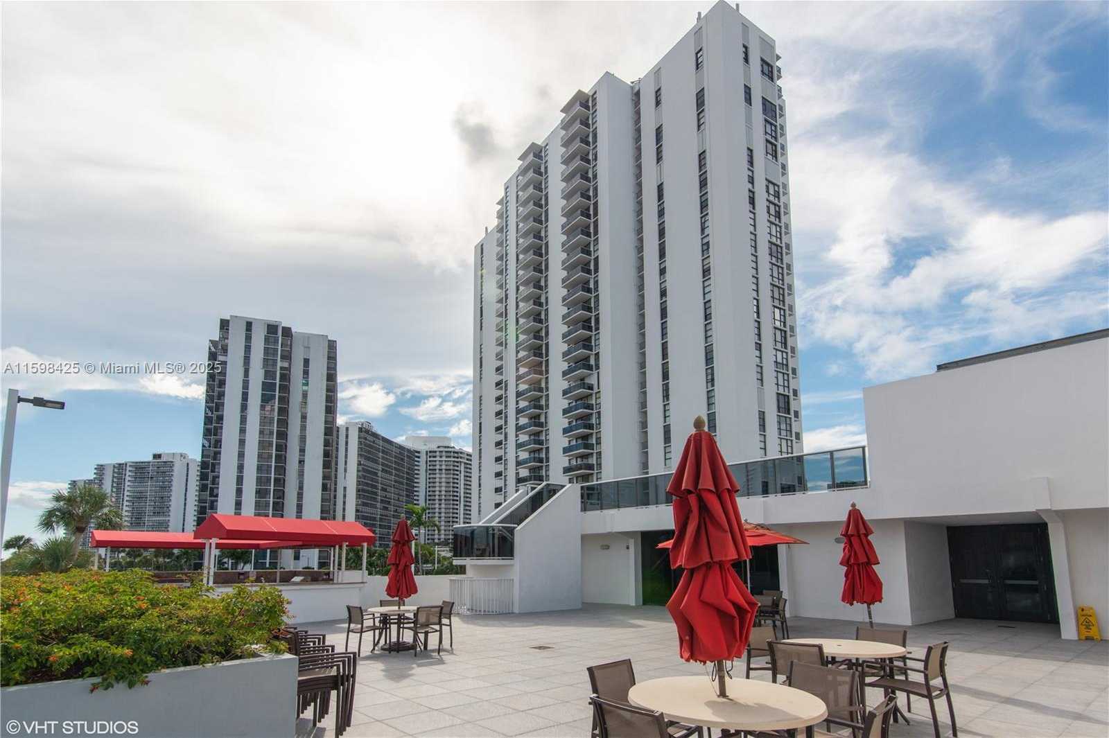 Small Image of 3675 NORTH COUNTRY CLUB DR #2502, Aventura Number 19