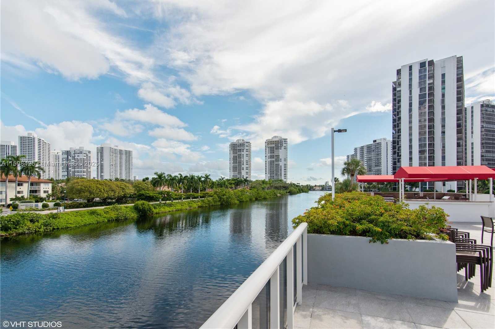 Small Image of 3675 NORTH COUNTRY CLUB DR #2502, Aventura Number 20