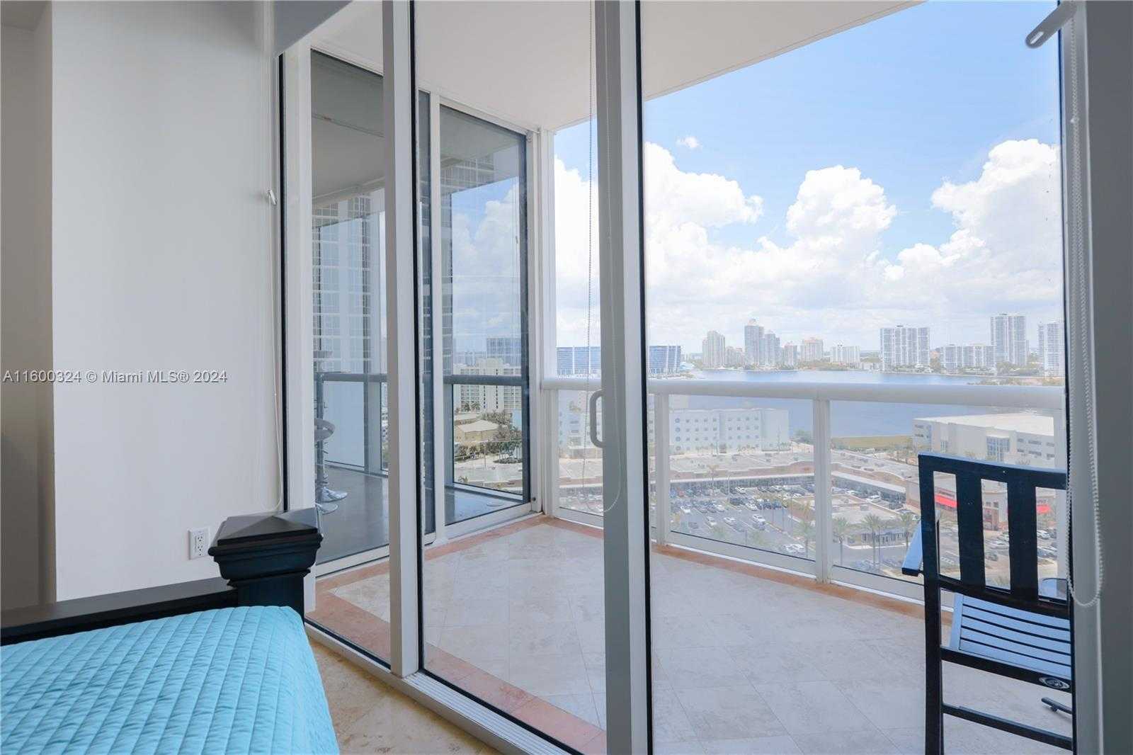 Small Image of Trump Palace, 18101 Collins Ave, Sunny Isles Beach, FL 33160, USA Number 12