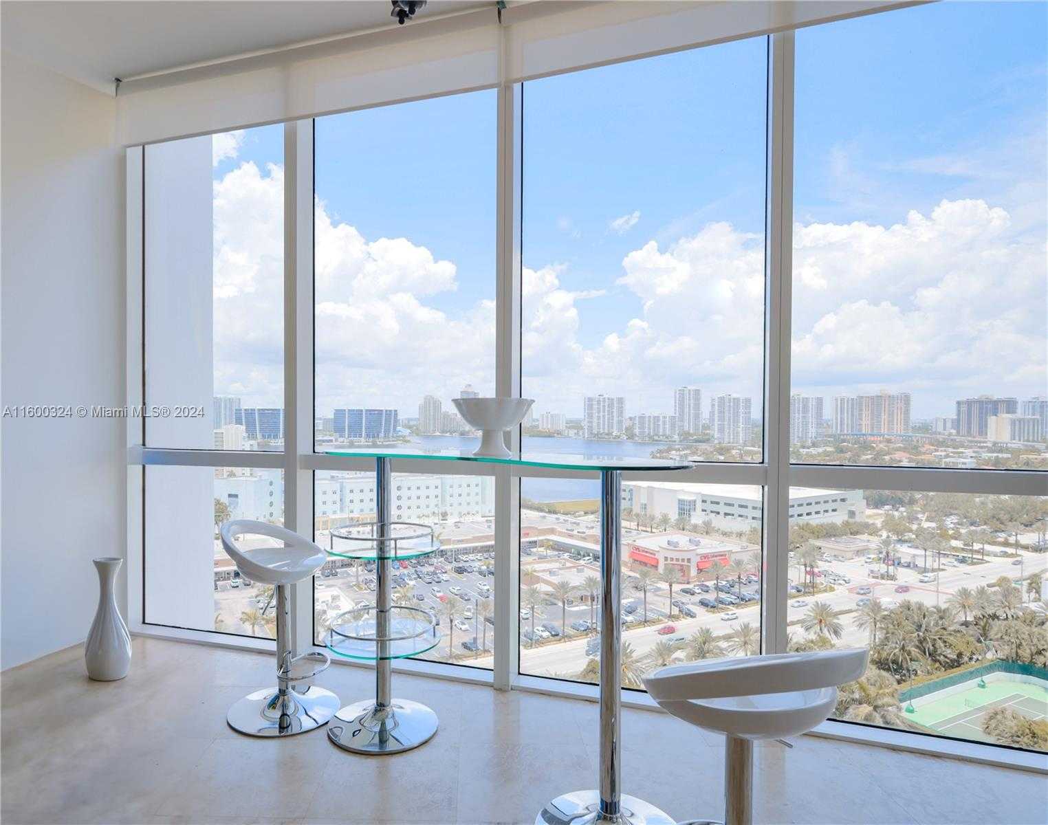Small Image of Trump Palace, 18101 Collins Ave, Sunny Isles Beach, FL 33160, USA Number 3