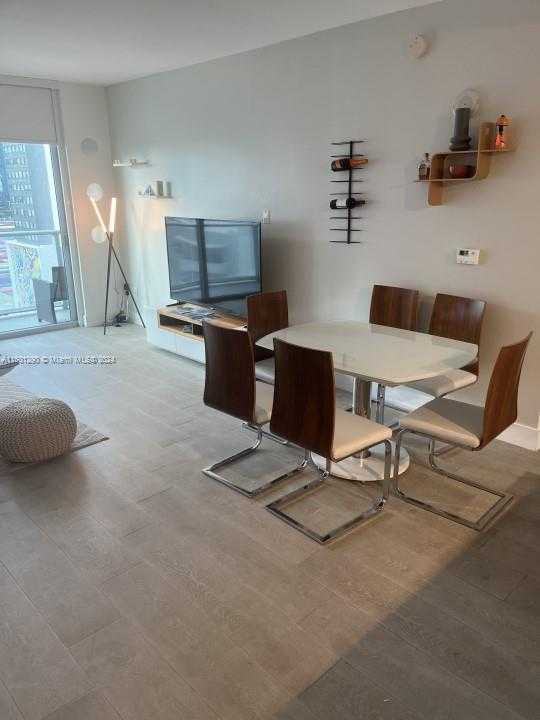 Small Image of 1100 SOUTH MIAMI AVE #1508, Miami Number 4