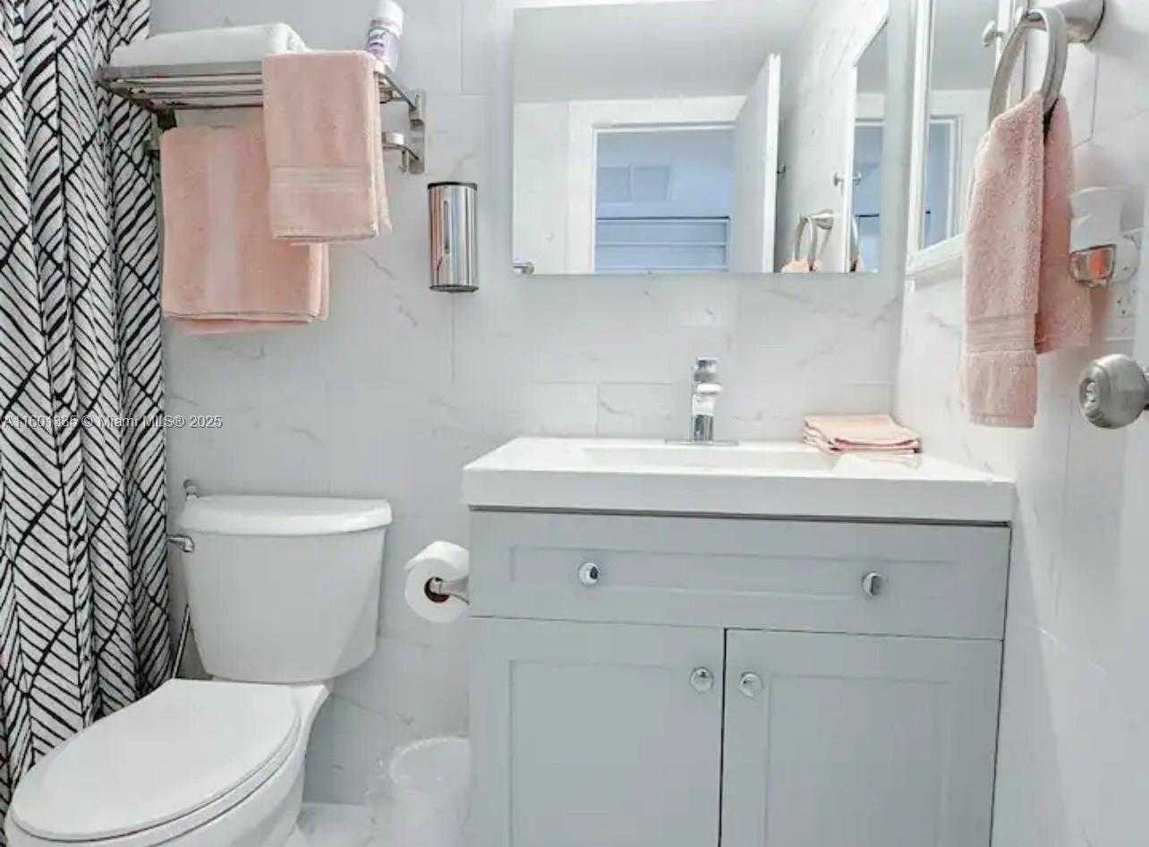 Small Image of 19201 COLLINS AVE #545, Sunny Isles Beach Number 20