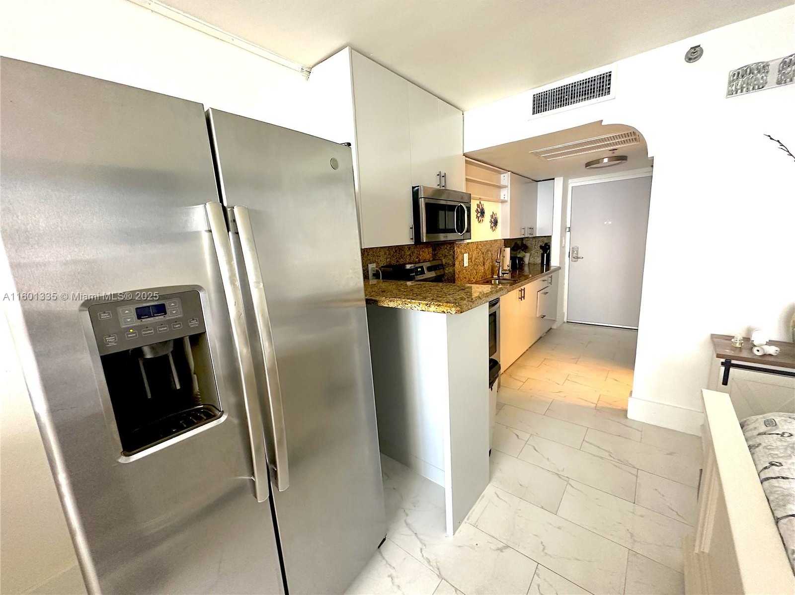 Small Image of 19201 COLLINS AVE #545, Sunny Isles Beach Number 23