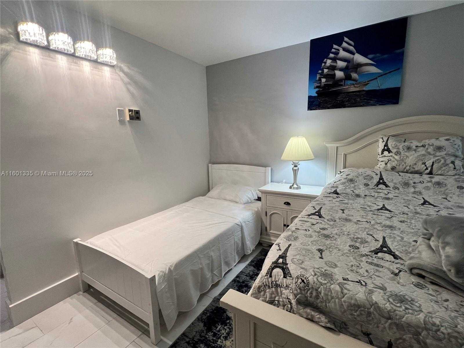 Small Image of 19201 COLLINS AVE #545, Sunny Isles Beach Number 27