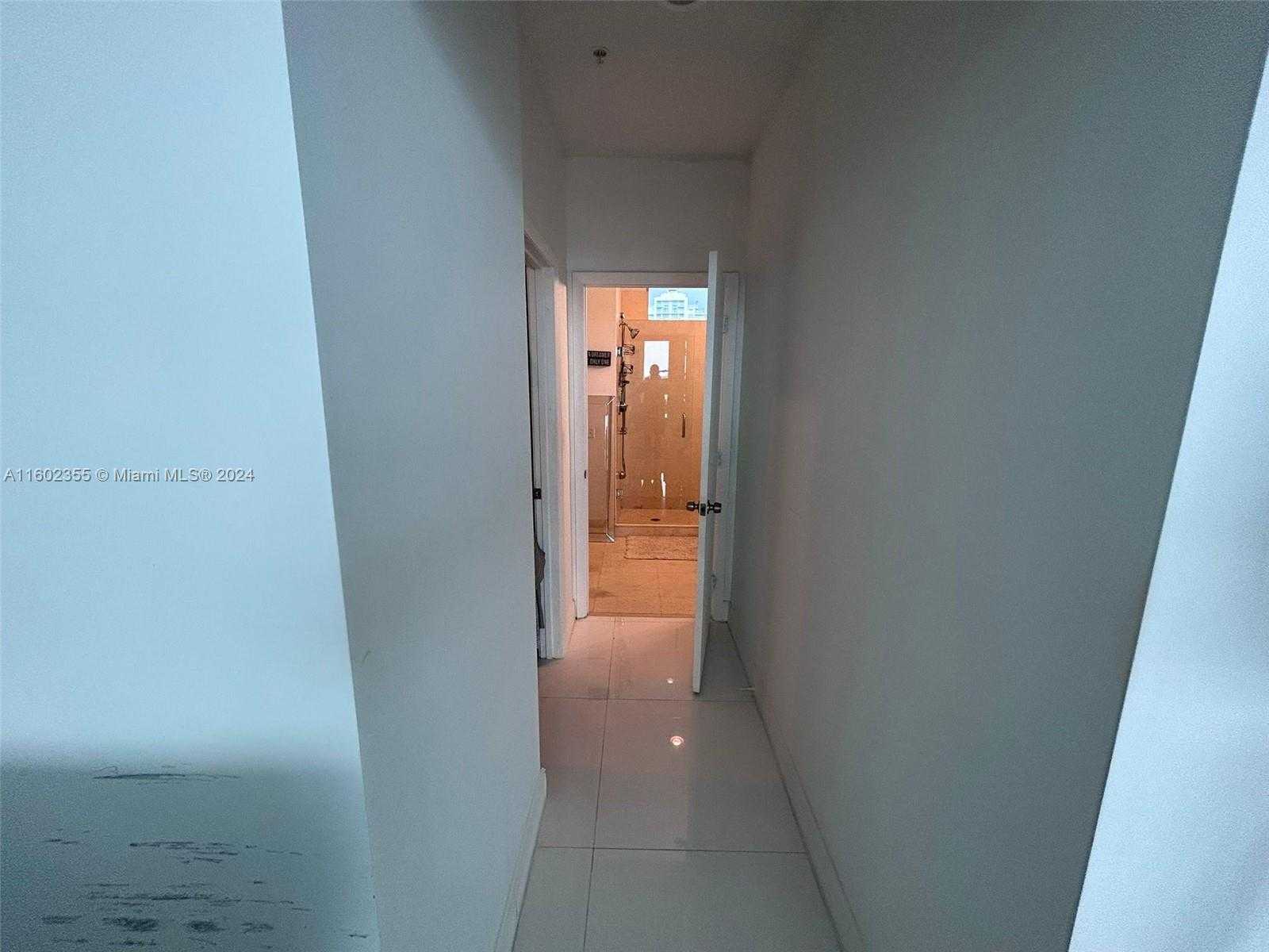 Small Image of 7934 WEST DR #904, North Bay Village Number 10