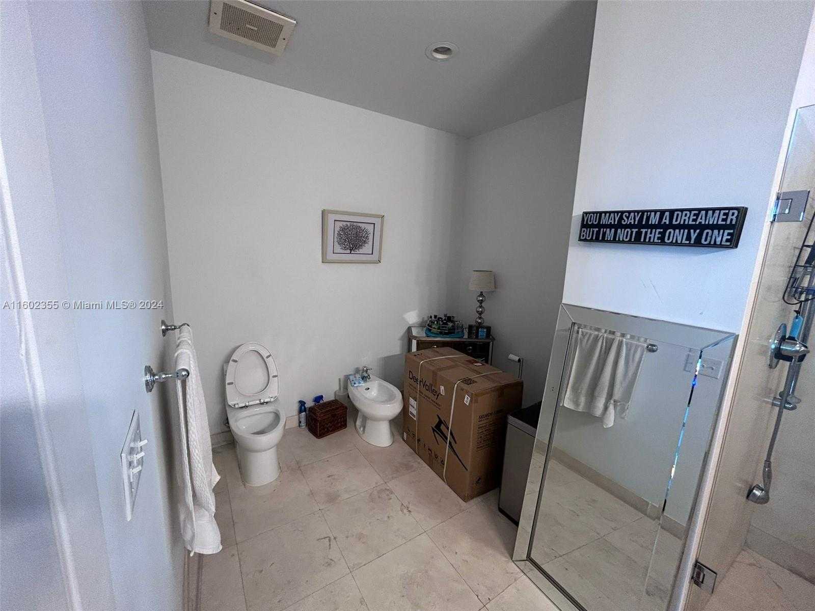 Small Image of 7934 WEST DR #904, North Bay Village Number 9
