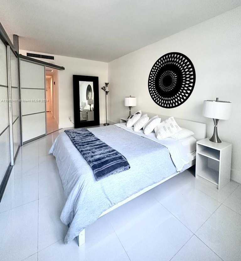 Small Image of 100 LINCOLN RD #526, Miami Beach Number 12