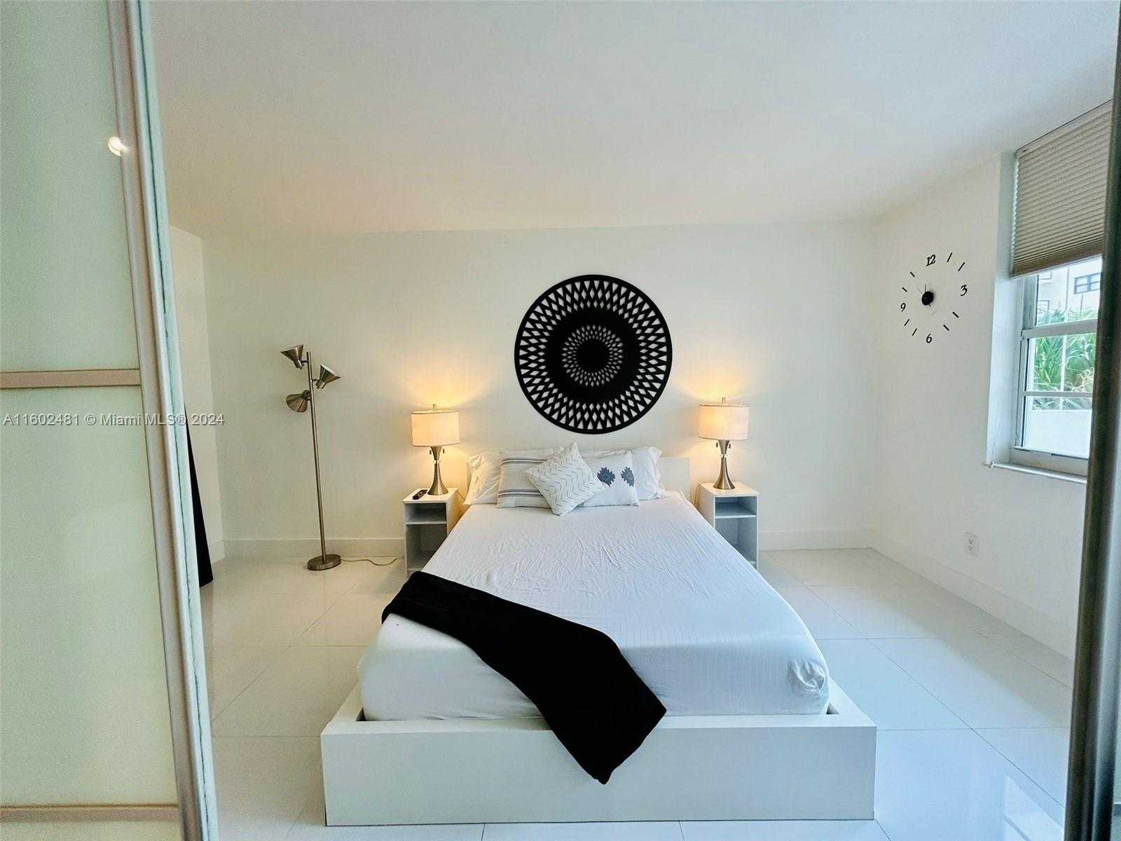Small Image of 100 LINCOLN RD #526, Miami Beach Number 4