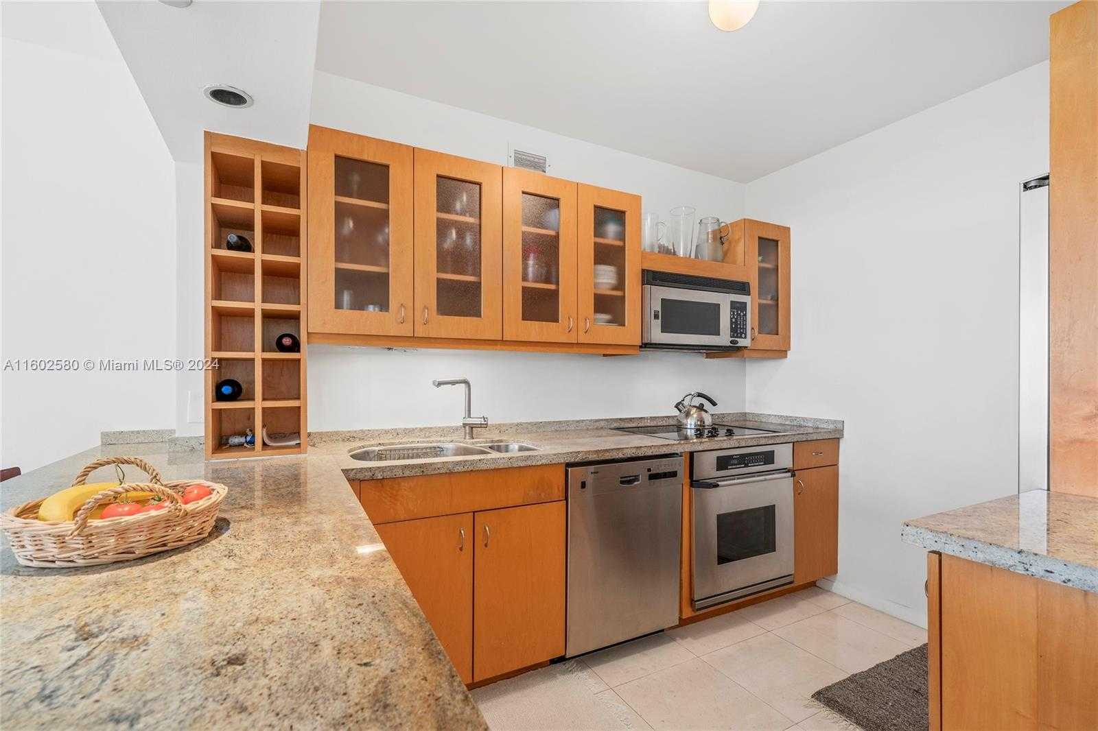 Small Image of 100 LINCOLN RD #1147B, Miami Beach Number 8