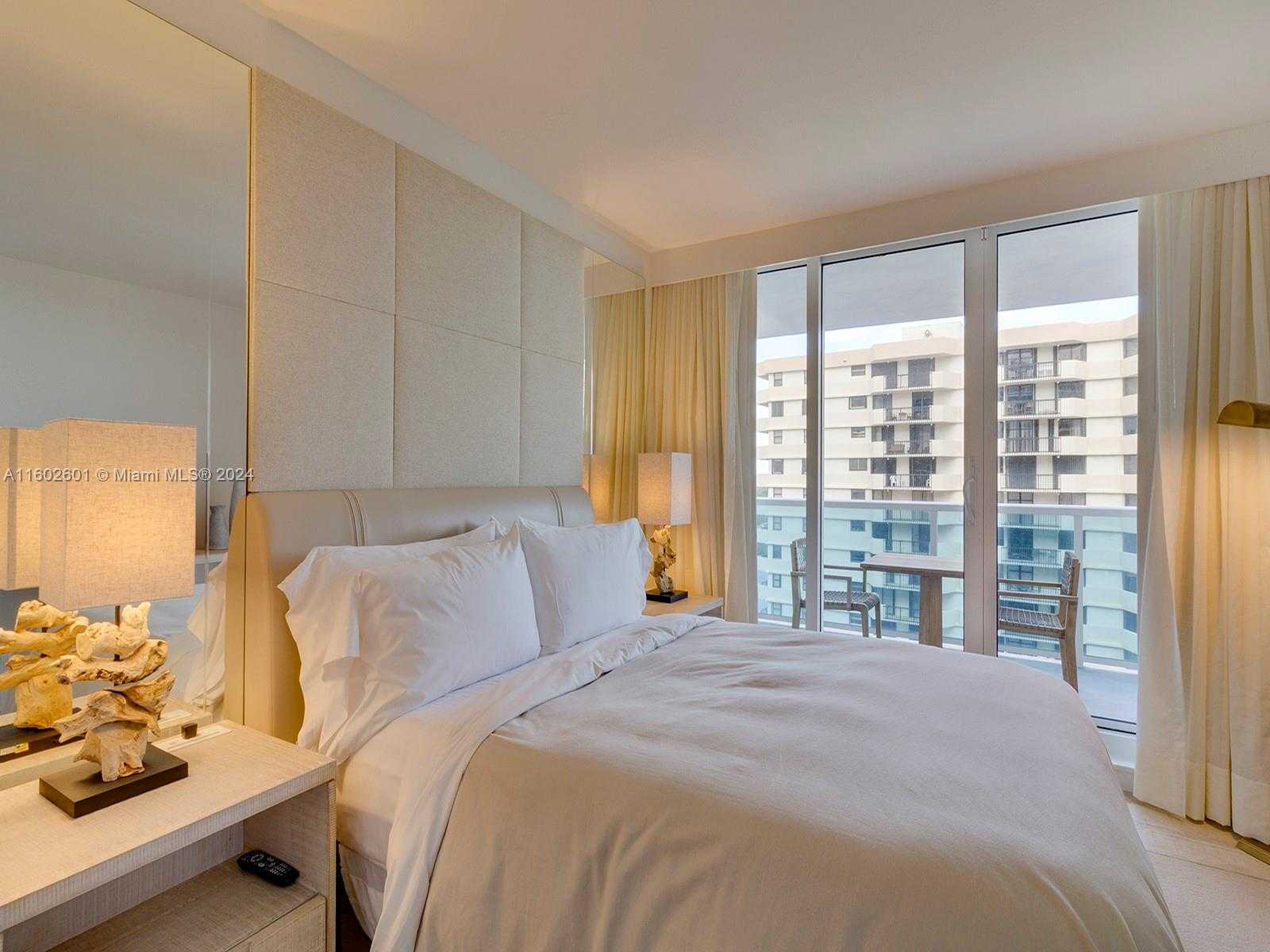 Small Image of 102 24 ST #1207, Miami Beach Number 11