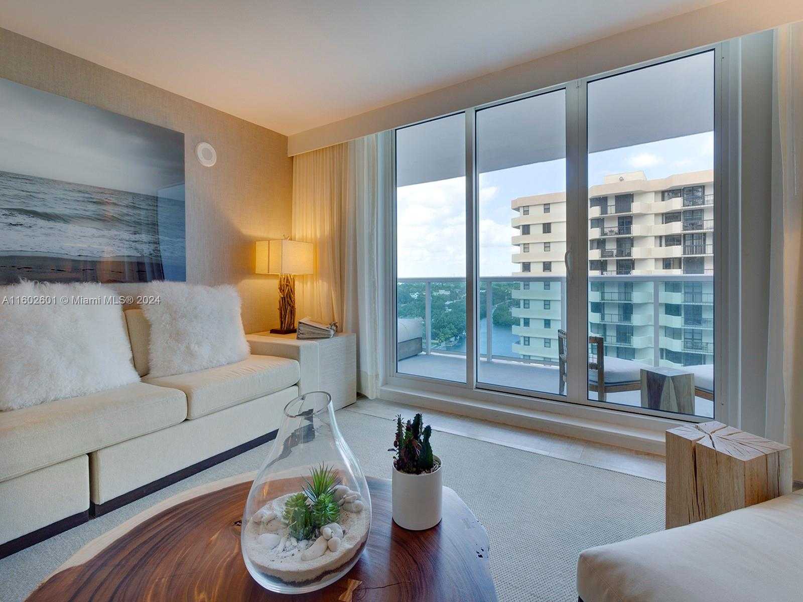 Small Image of 102 24 ST #1207, Miami Beach Number 3