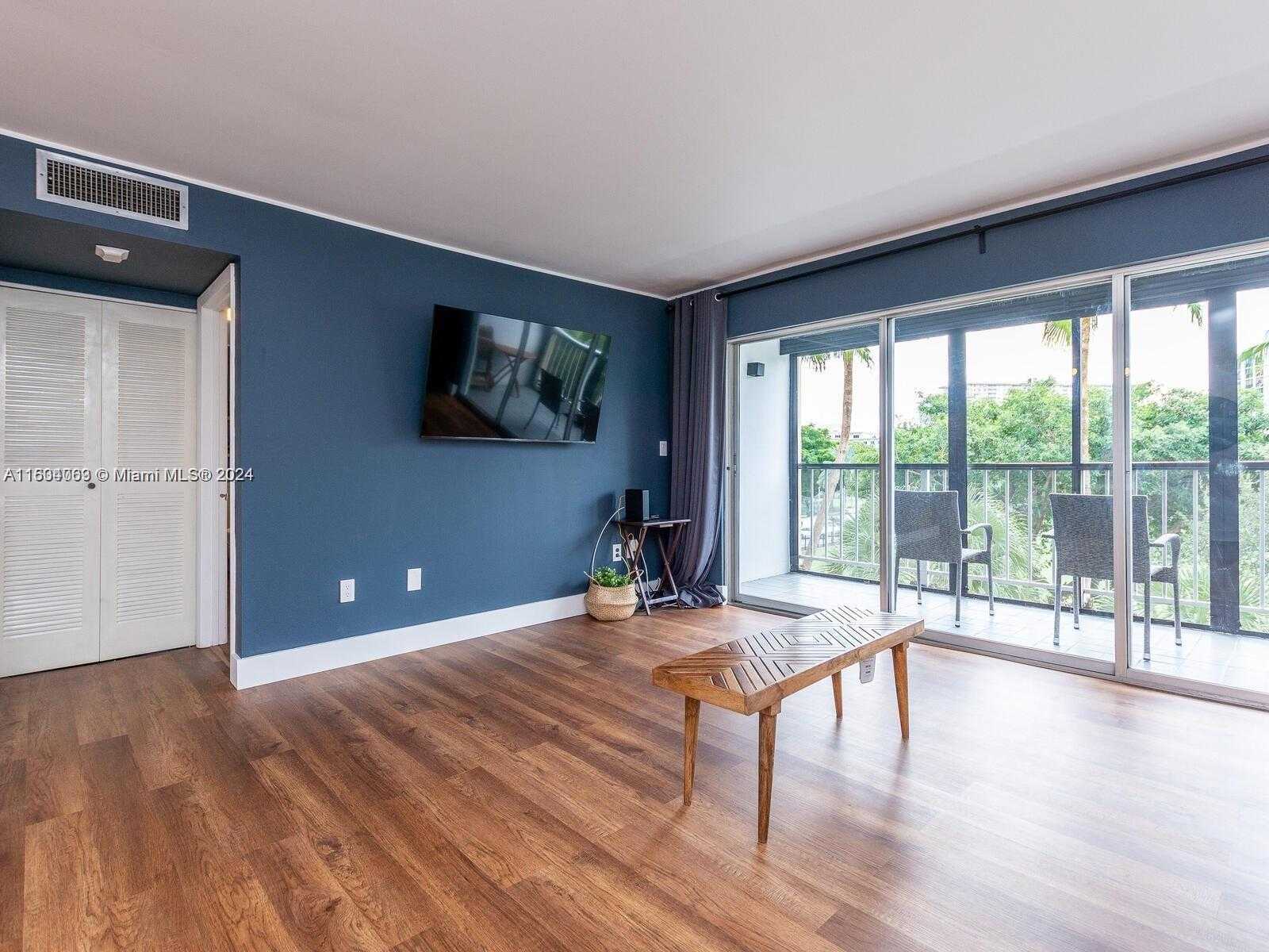 Small Image of 200 178TH DR #410, Sunny Isles Beach Number 12