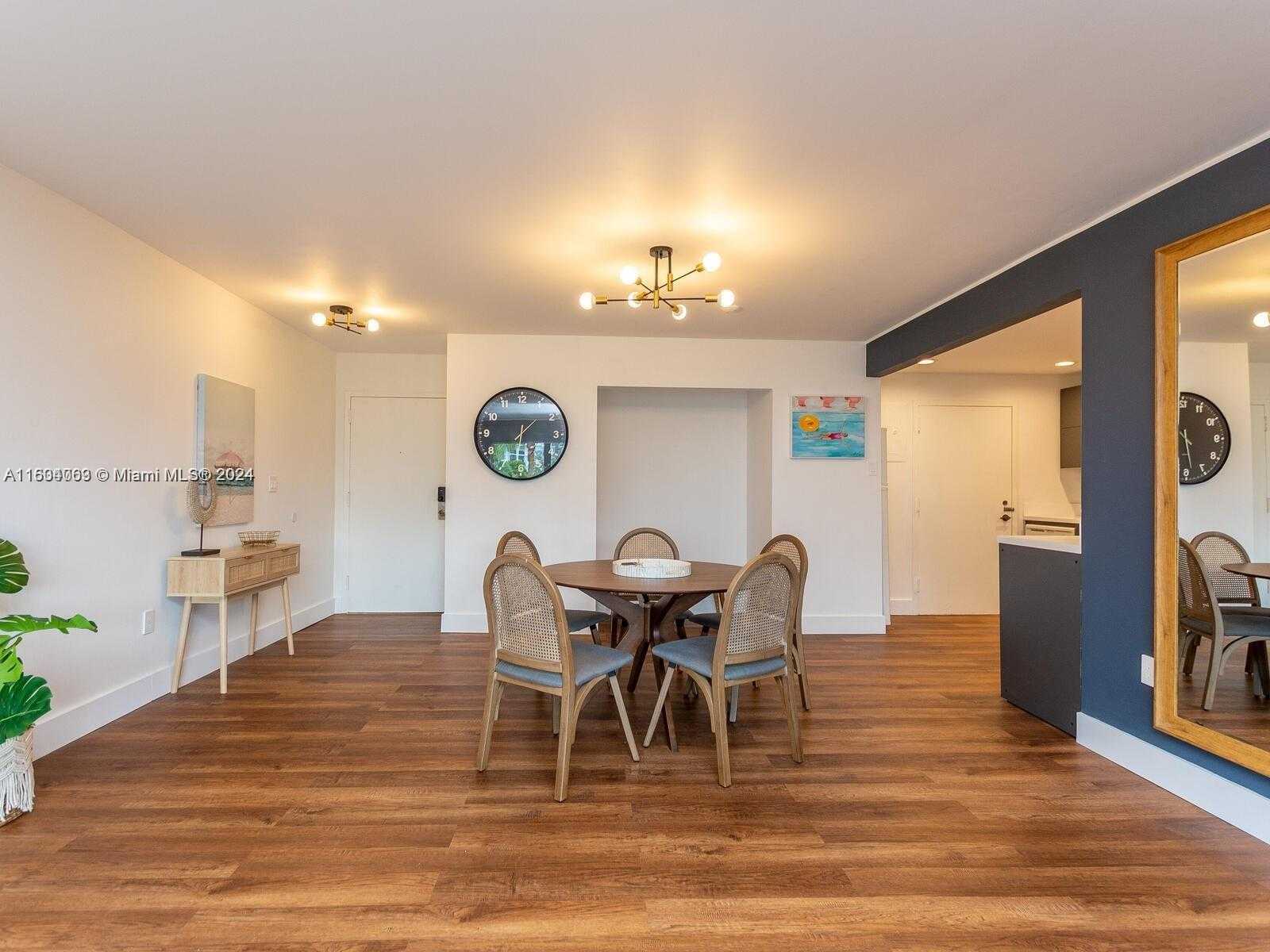 Small Image of 200 178TH DR #410, Sunny Isles Beach Number 2