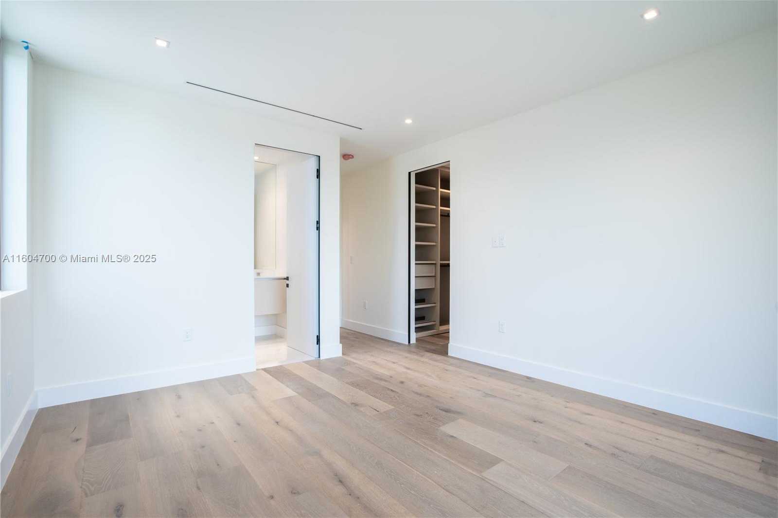 Small Image of 345 WEST 46TH ST #345, Miami Beach Number 39