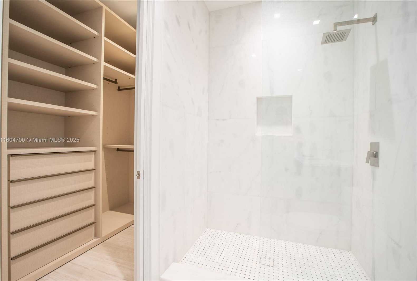 Small Image of 345 WEST 46TH ST #345, Miami Beach Number 44