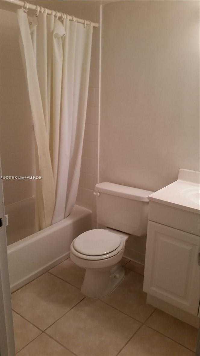 Small Image of 5855 WASHINGTON ST #97, Hollywood Number 6