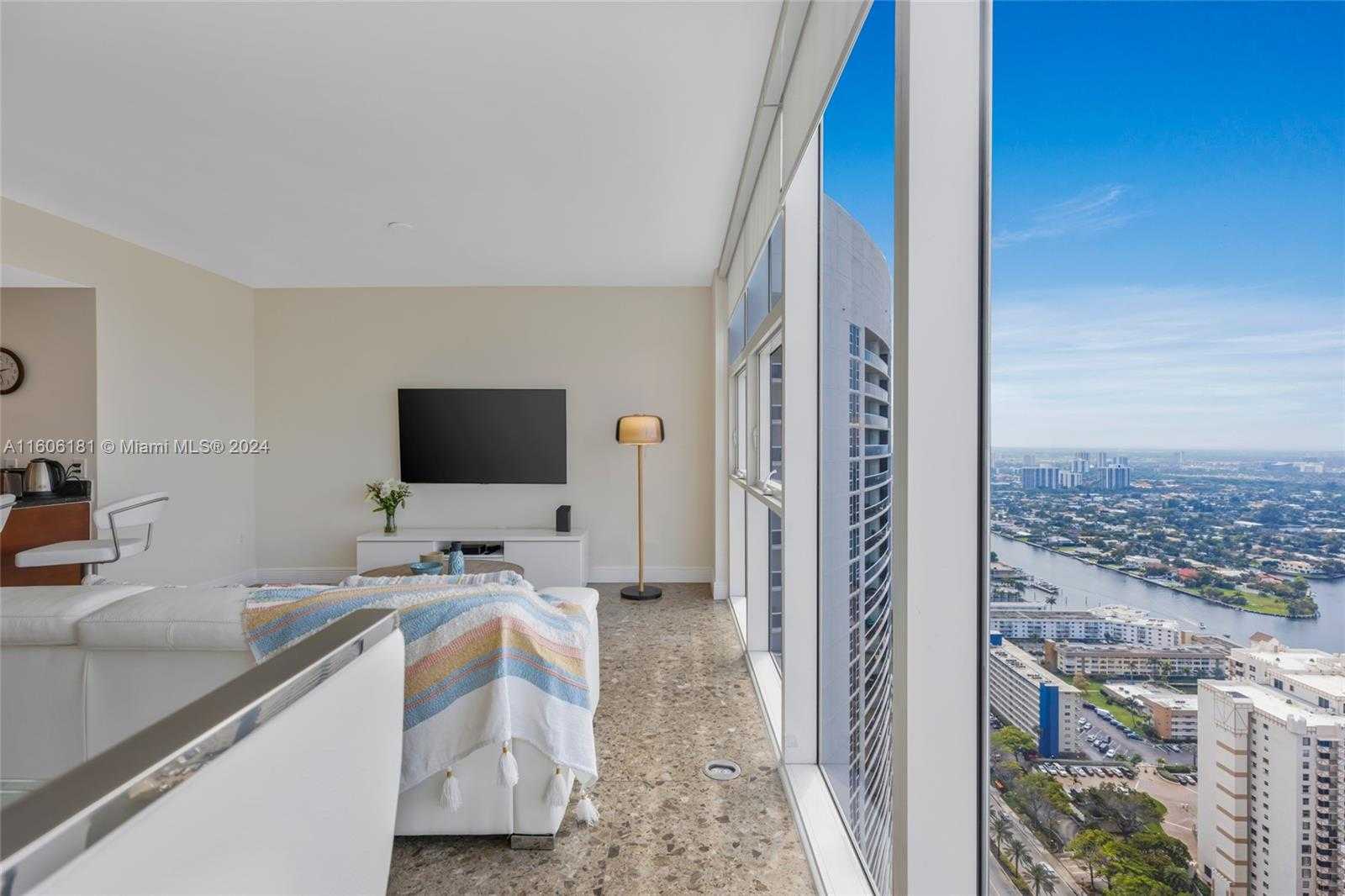 Small Image of 1830 SOUTH OCEAN DR #4107, Hallandale Beach Number 7