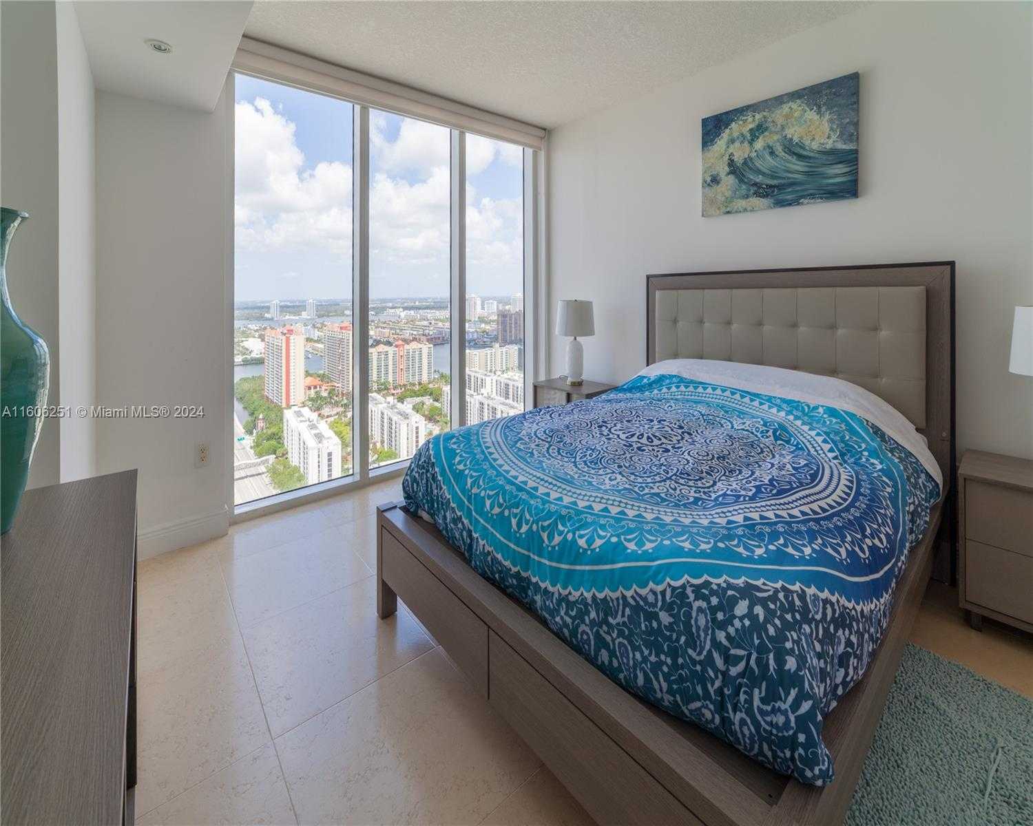 Small Image of 16699 COLLINS AVE #3707, Sunny Isles Beach Number 14