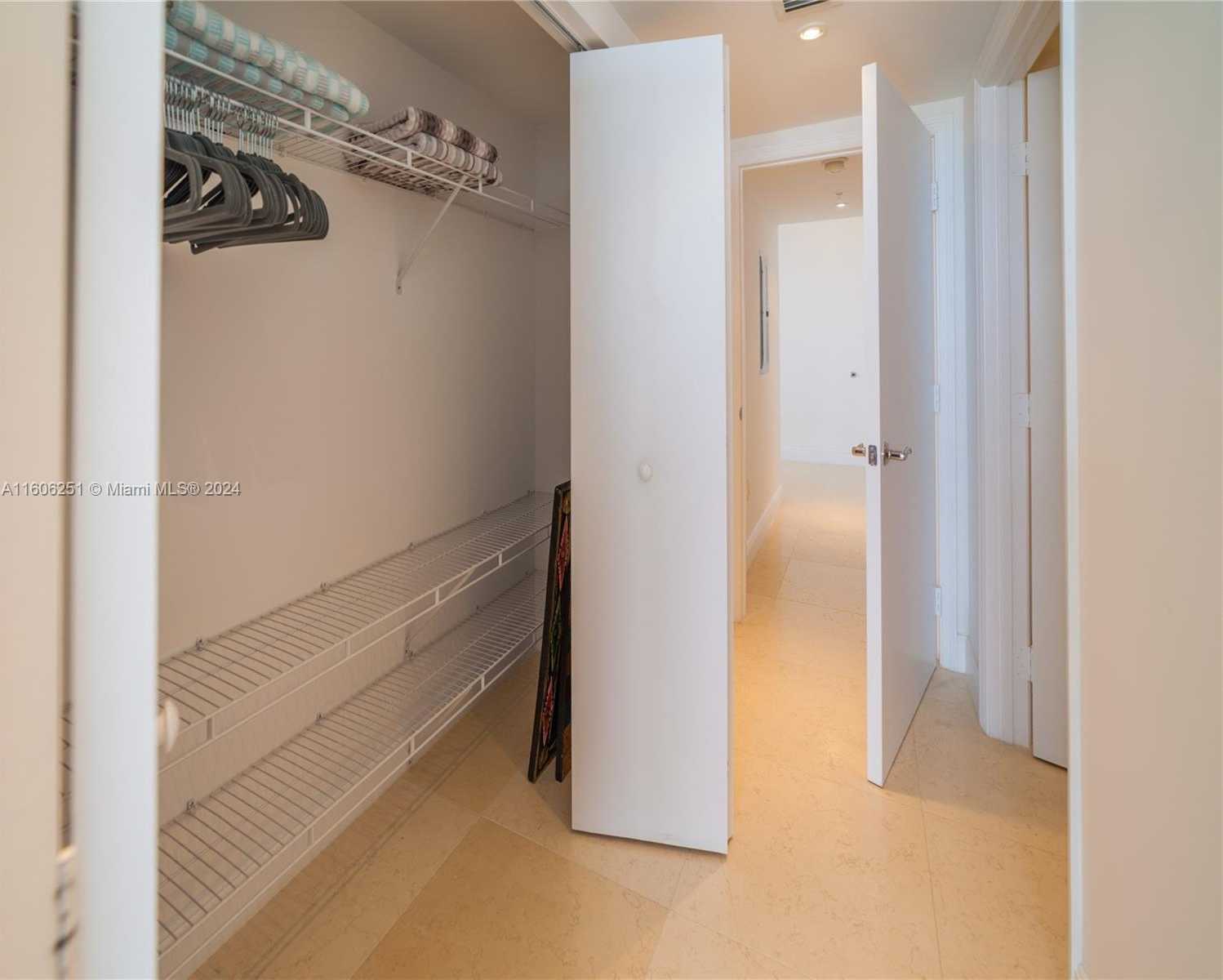 Small Image of 16699 COLLINS AVE #3707, Sunny Isles Beach Number 15