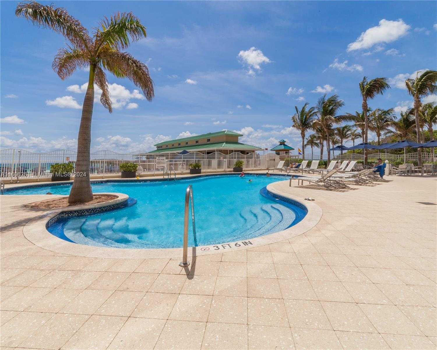 Small Image of 16699 COLLINS AVE #3707, Sunny Isles Beach Number 27